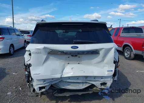 2020 Ford Explorer Xlt z USA, uszkodzony, nr VIN 1FMSK8DH5LGB40411